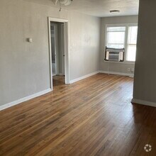 103 Thomas Jefferson Dr