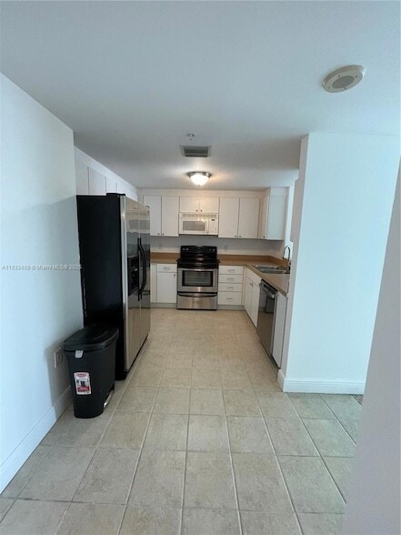 Building Photo - 1250 S Miami Ave