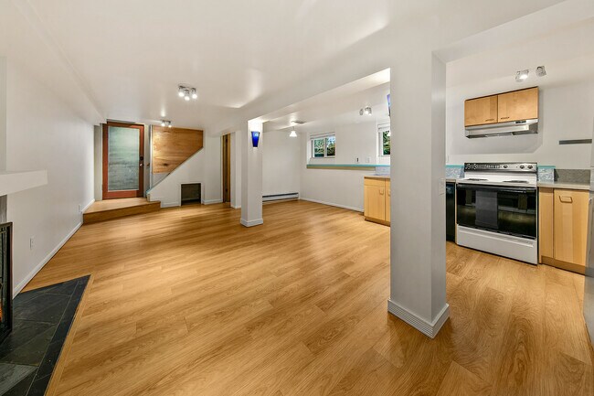 Foto del edificio - 2655 8th Ave W