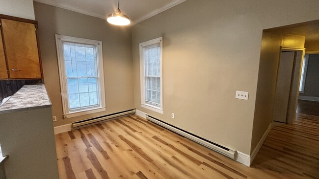 Dining Room - 13 Campbell St