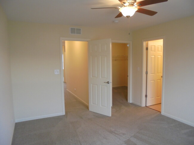 Building Photo - 1277 Waverly Dr