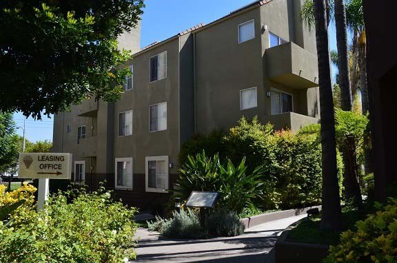 Parc Pointe Apartments Burbank Parc Pointe Apartments Burbank