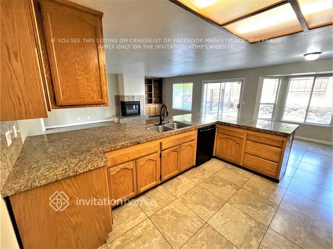 Foto del edificio - 5232 Hickory Hill Ct