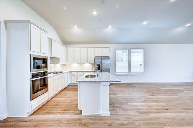 Foto del edificio - 8403 Oceanmist Cv Dr