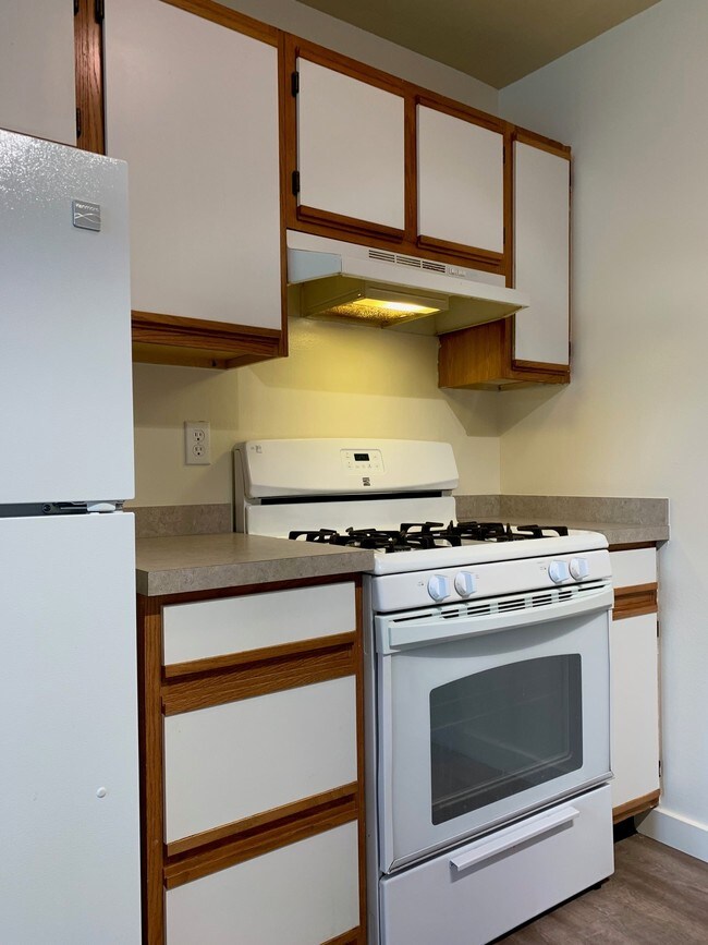 Building Photo - 609 North N Street