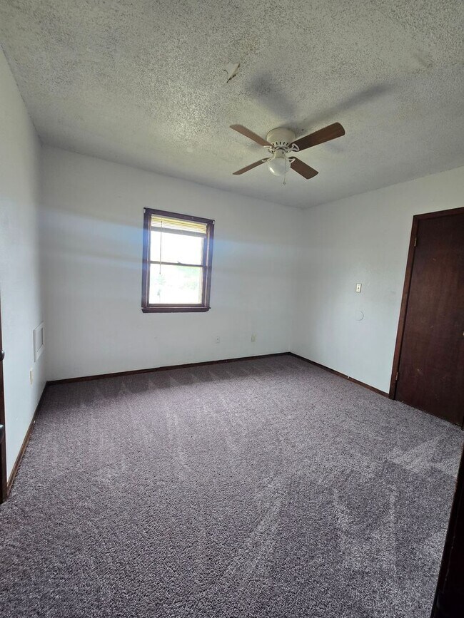 Foto del edificio - 701 E 12th St