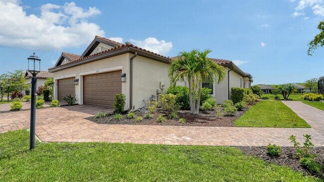 Building Photo - 6209 Plateau Ct