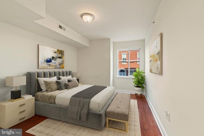 Foto del edificio - 1724 Master St