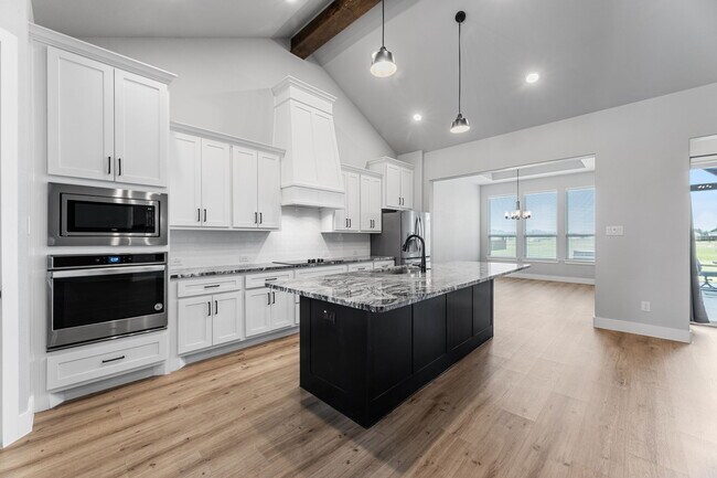 Building Photo - 1533 Lynx Lp