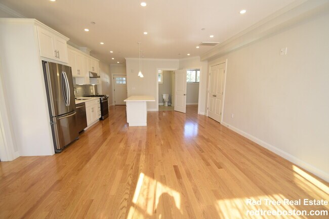 Foto del edificio - 54 Waverly St
