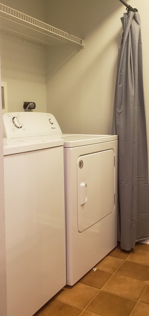 Foto del edificio - 210 Glengarry Dr