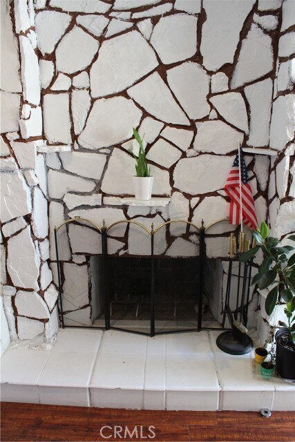 Foto del edificio - 210 W Spruce Ave