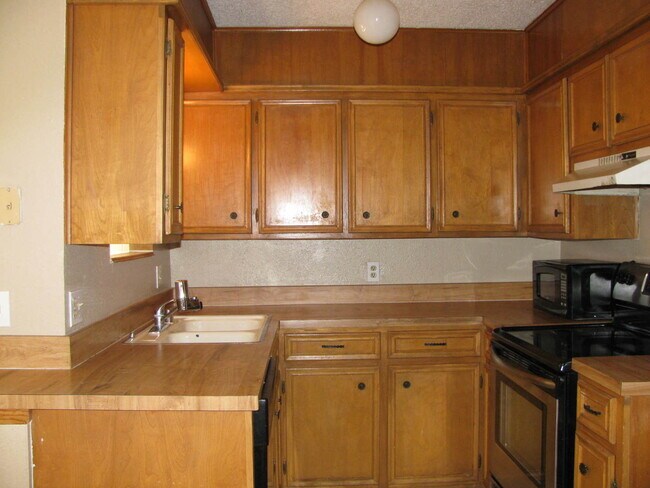 Foto del edificio - 2704 Avenue V