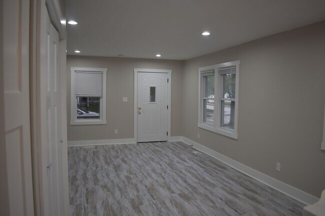 Foto del edificio - 2406 N Talbott St