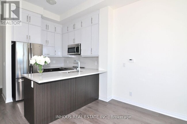 Building Photo - 1105 Leger Wy