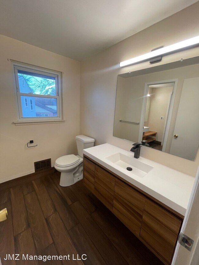Building Photo - 3 br, 2 bath House - 42195 Park Ridge Rd