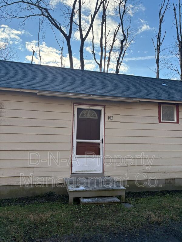 Primary Photo - 231 Poco Ln