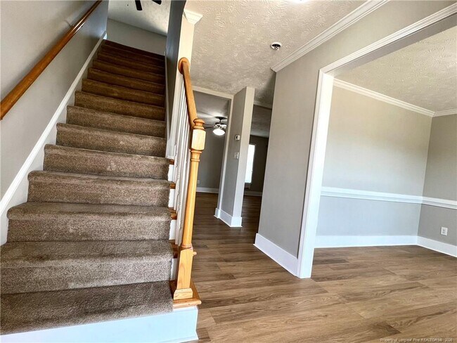 Foto del edificio - 240 Declaration Dr