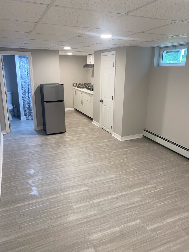 5 View Ct Unit 1, Centereach, NY 11720 Apartments in Centereach, NY