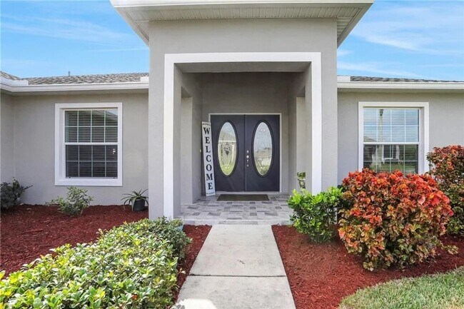 Building Photo - Spacious 4BR House in Lakeland