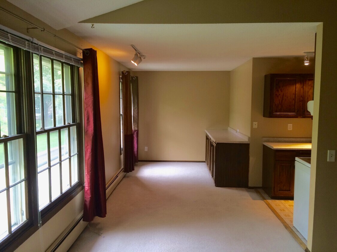 938 Westbrooke Way Unit 5, Hopkins, MN 55343 Condo for Rent in