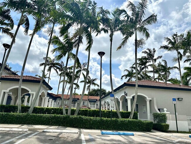Foto del edificio - 8102 SW 118th Pl