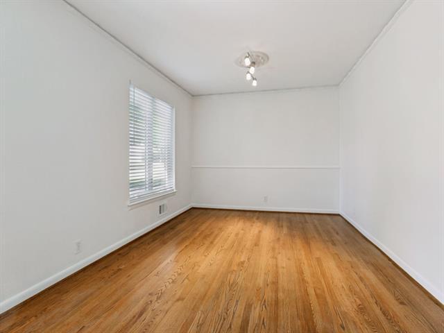 Foto del edificio - 6327 Town Hill Ln
