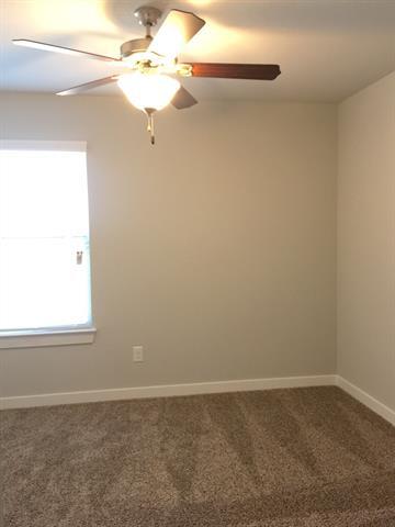 Foto del edificio - 1030 Sierra Vista Ct