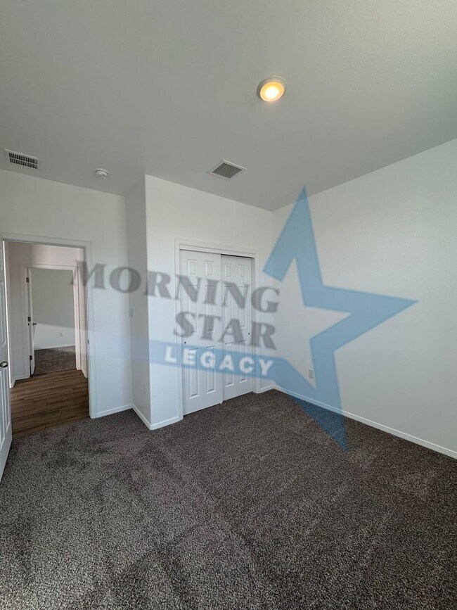 Building Photo - 3 New Construction - Move in Ready!