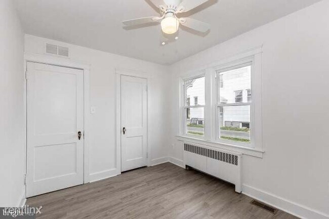 Building Photo - 3 br, 1.5 bath House - 4301 Hanover Pike