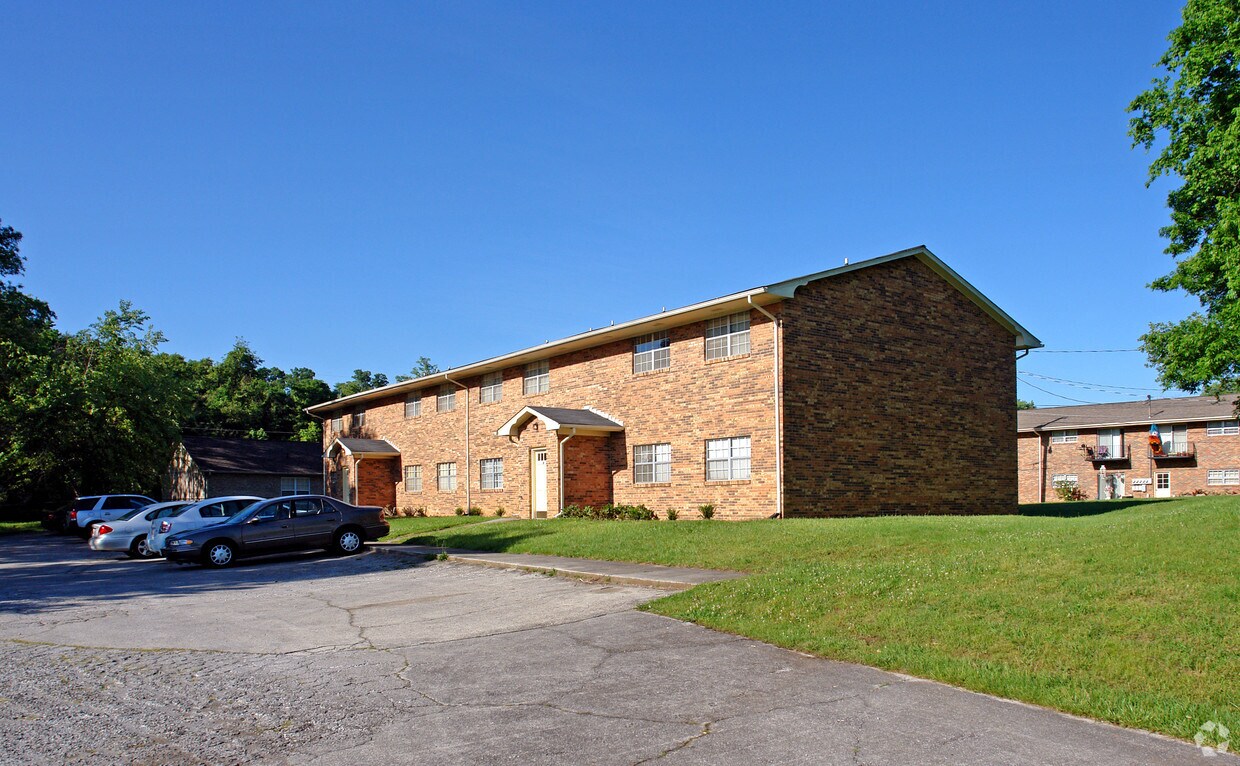10121026 W Lamar Alexander Pky, Maryville, TN 37801 Apartments in