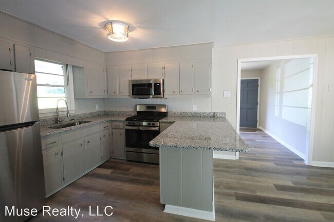 Building Photo - 3 br, 1 bath House - 1535 Glasscock Road