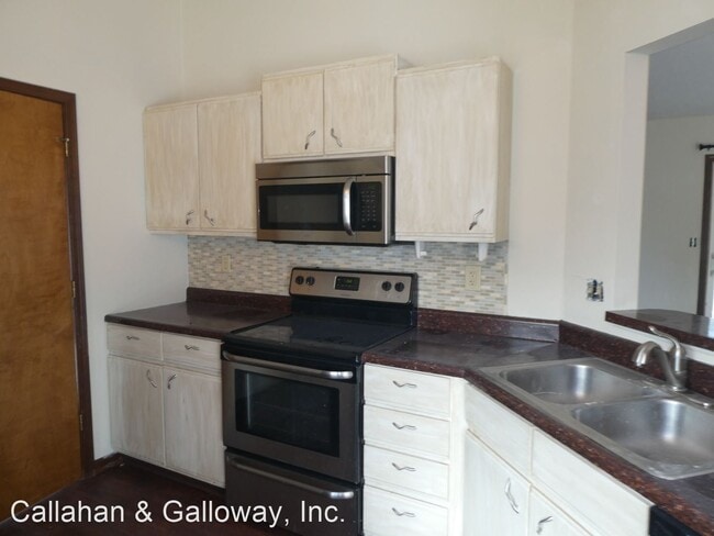 Building Photo - 3 br, 1.5 bath House - 5605 Mexico Gravel Rd.