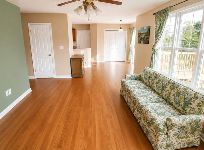 Building Photo - 202 Heartwood Crossing