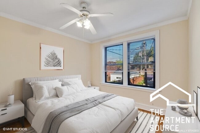 Foto del edificio - 1450 W Byron St