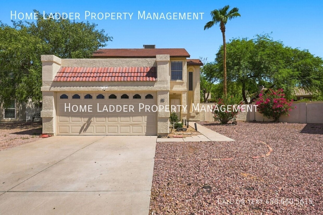 Photo - 745 N Hazelton Dr-