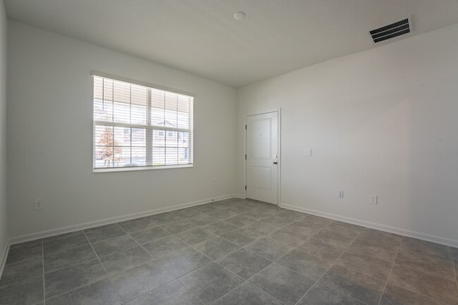 Foto del edificio - 2015 Punch Bowl Ave