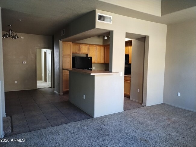 Foto del edificio - 16825 N 14th St