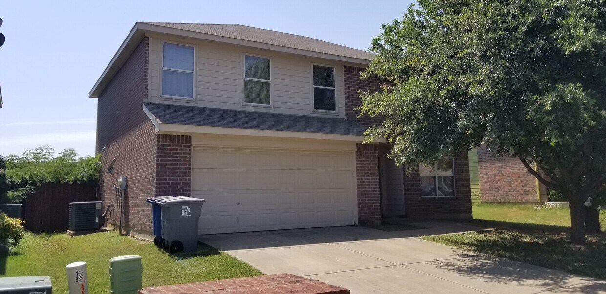 Foto principal - 1059 Condor Dr