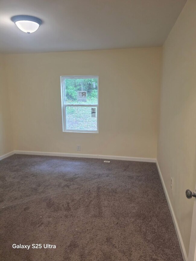 Foto del edificio - Single Family Home - Now available!