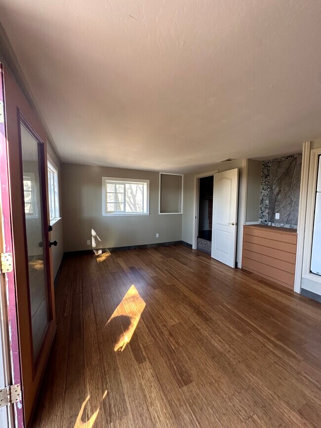 14002 Hemlock Dr, Penn Valley, CA 95946 House Rental in Penn Valley