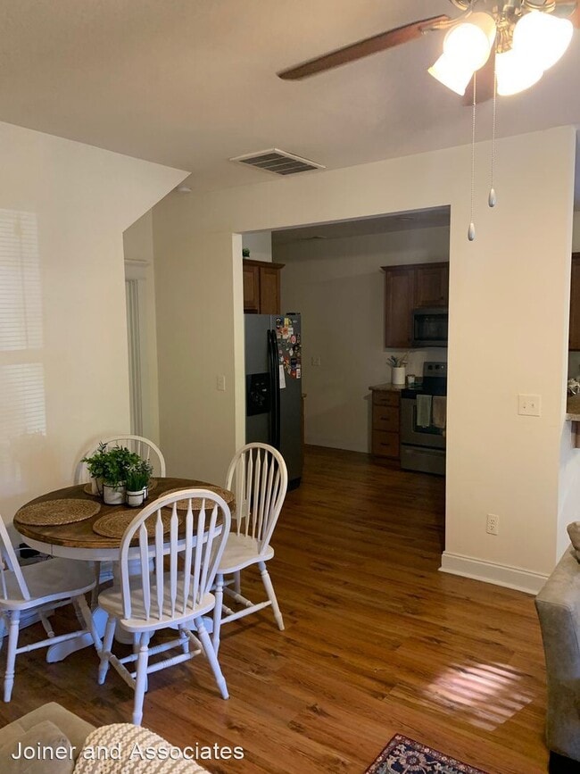 Building Photo - 4 br, 4 bath House - 344 Ruth St.