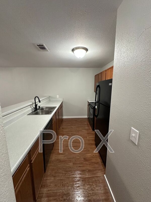 Foto del edificio - 3302 SW Victoria Pl