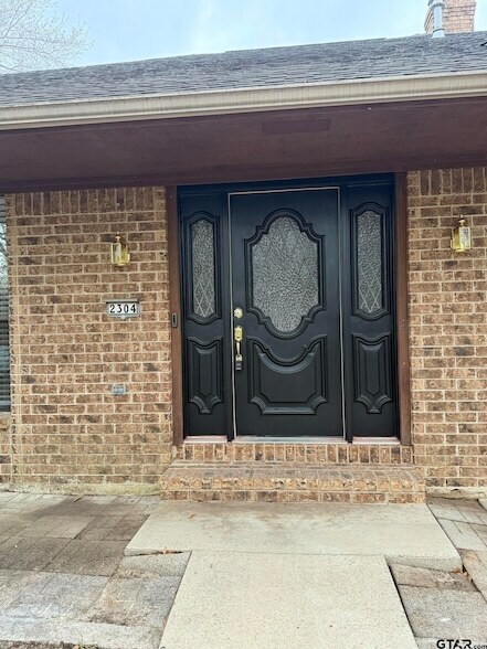 Foto del edificio - 2304 Deanna Ave