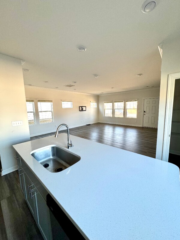 Foto del edificio - 4047 Armstrong Farm Dr