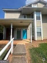 Building Photo - 9408 Cypress Ln