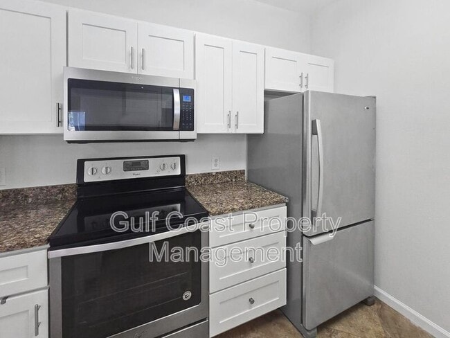 Building Photo - 4802 51st St W