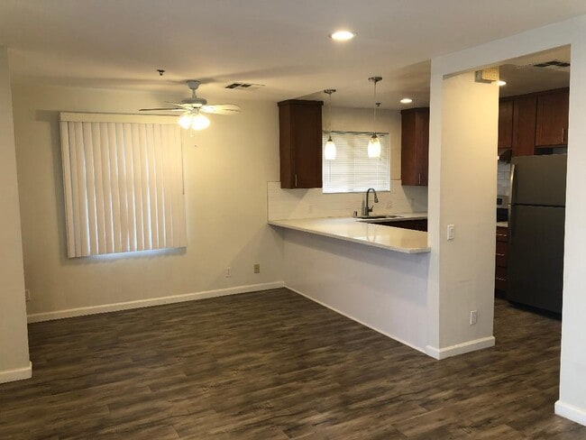 Open Kitchen - 510 N Curtis Ave