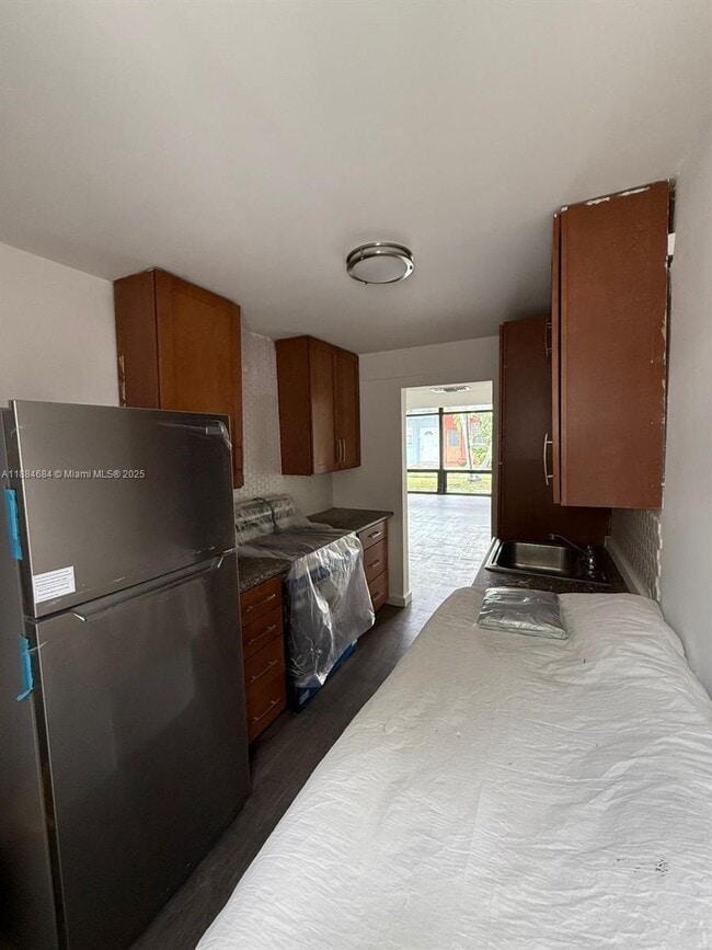 Foto del edificio - 14310 NE 5th Pl