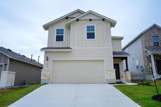 Building Photo - 384 Papaya Dr